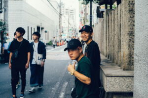 Japanese streetwear — czym różni się od europejskiego stylu ulicznego